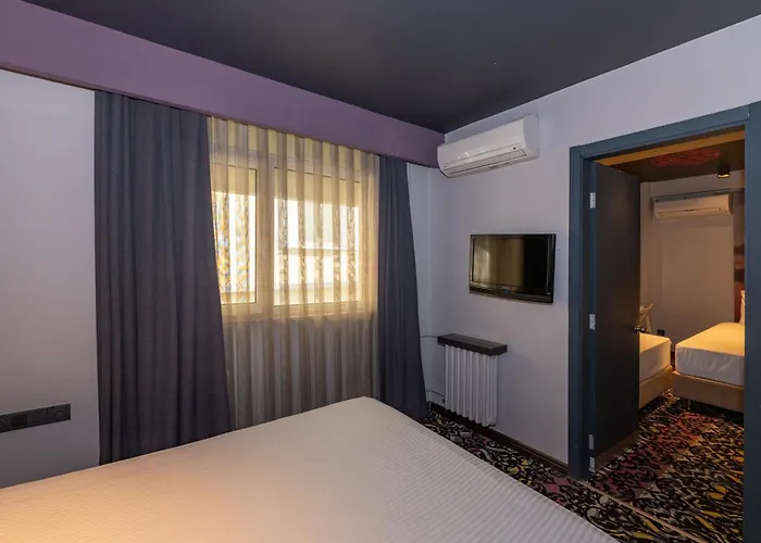 Tulip City Hotel & Spa